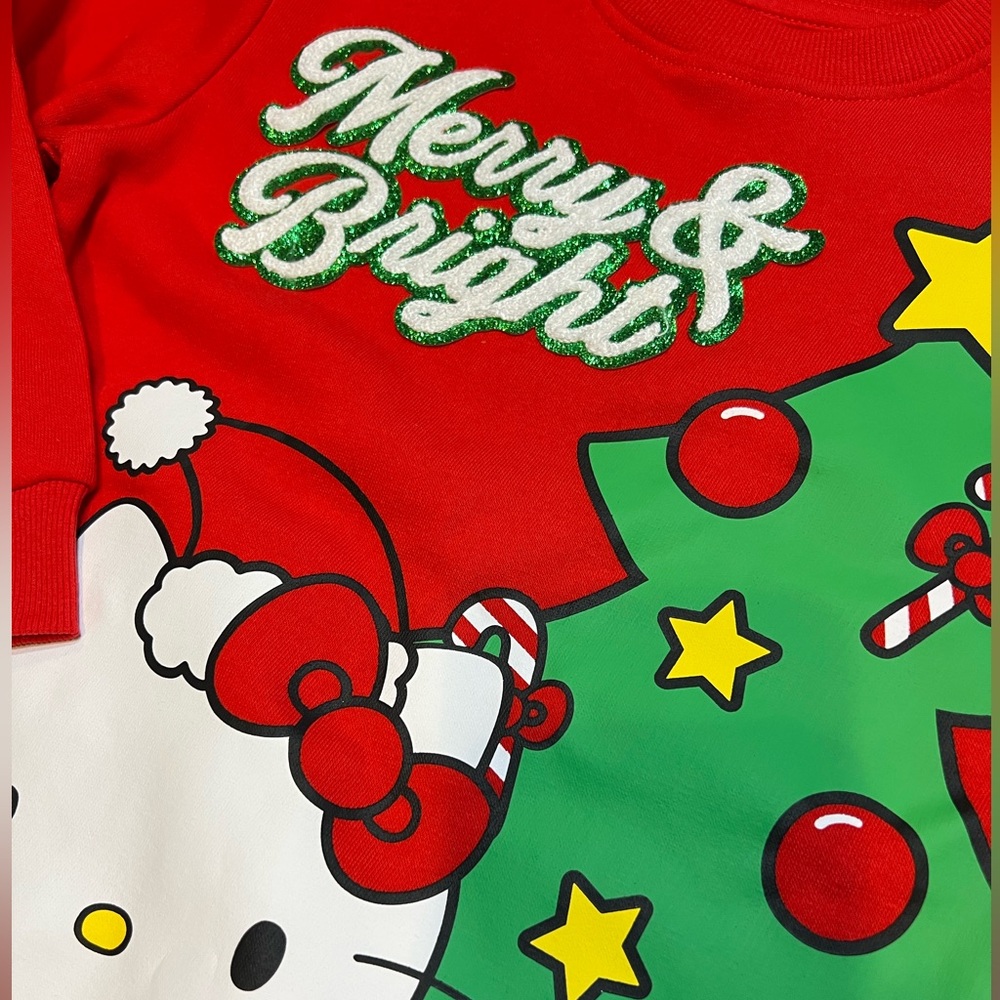 NWOT Hello Kitty Christmas Crewneck Graphic Sweatshirt “Merry & Bright” Size XS